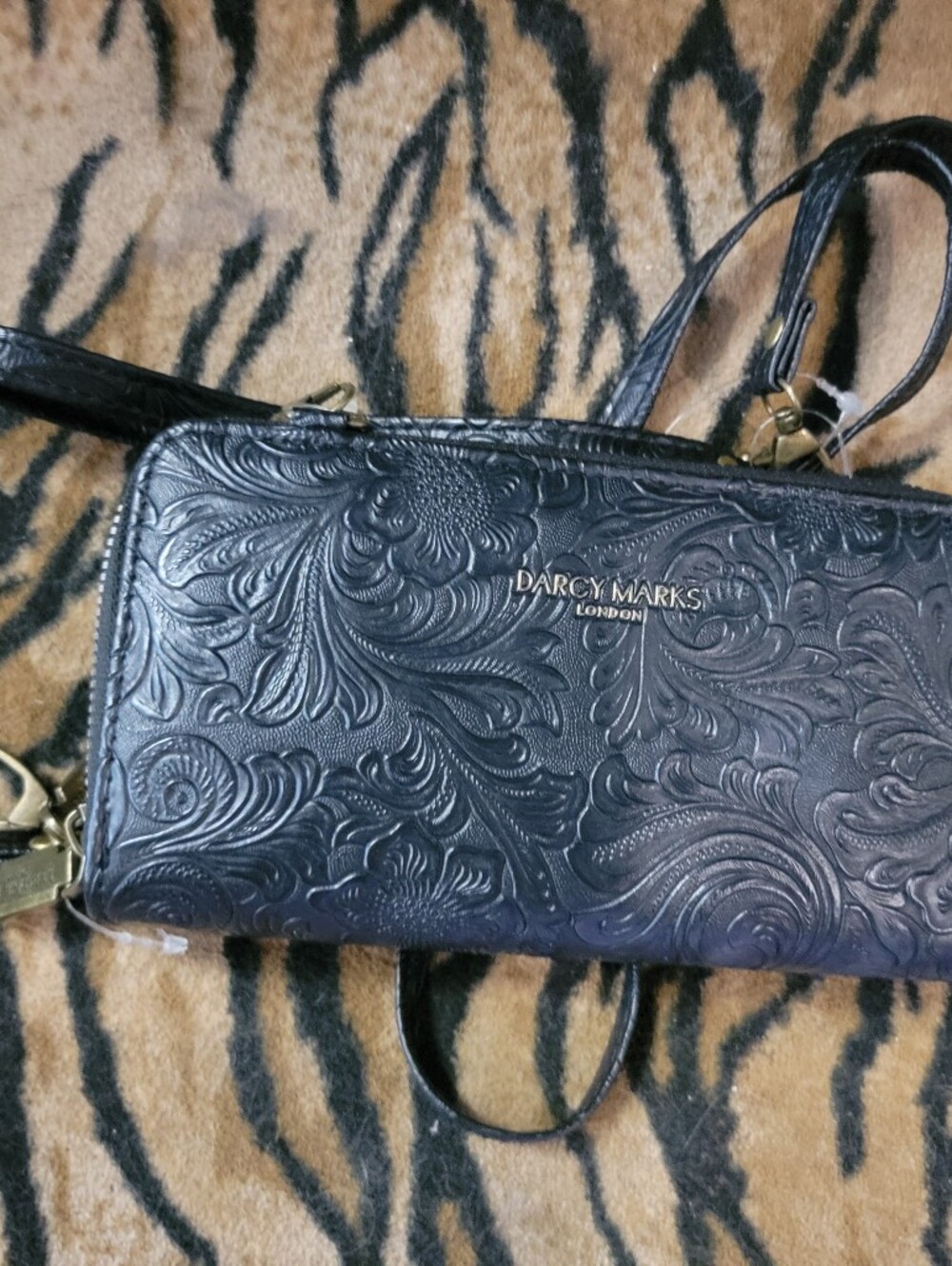 Women's Black Embossed Leather Crossbody Wallet - Floral Design New W Tags